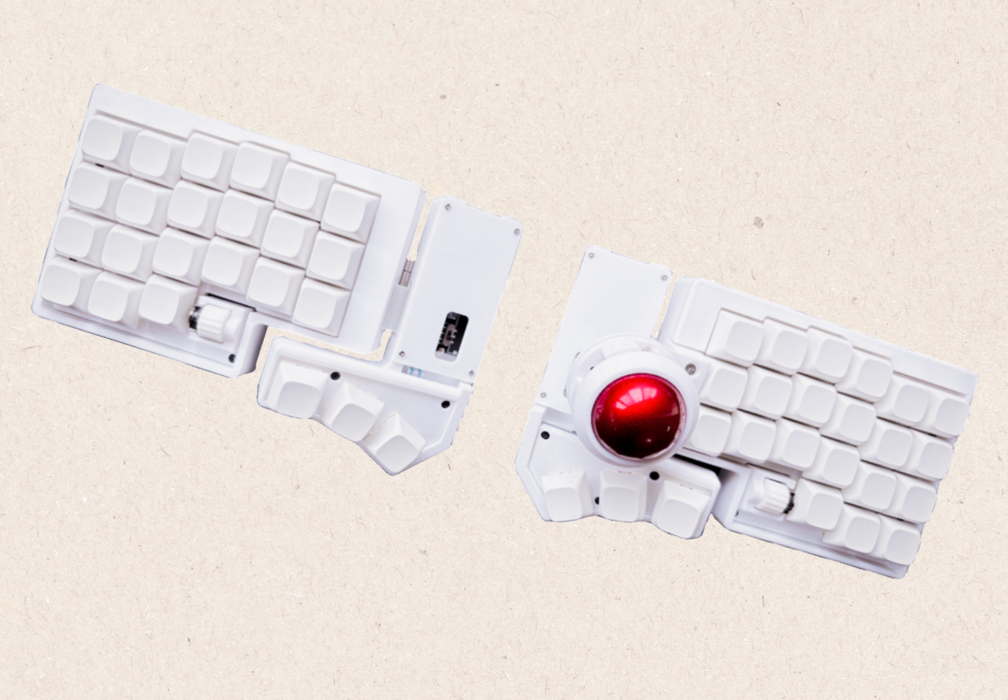 Trackball Keyboard with Adjustable Tenting