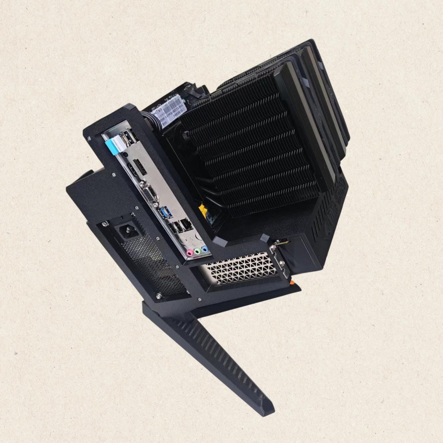 Tilted ITX Open Case