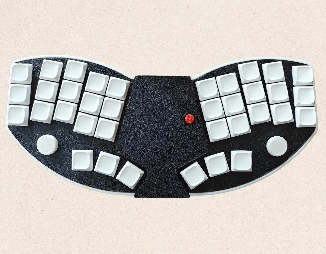 Keyboard with TrackPoint Ready to Use