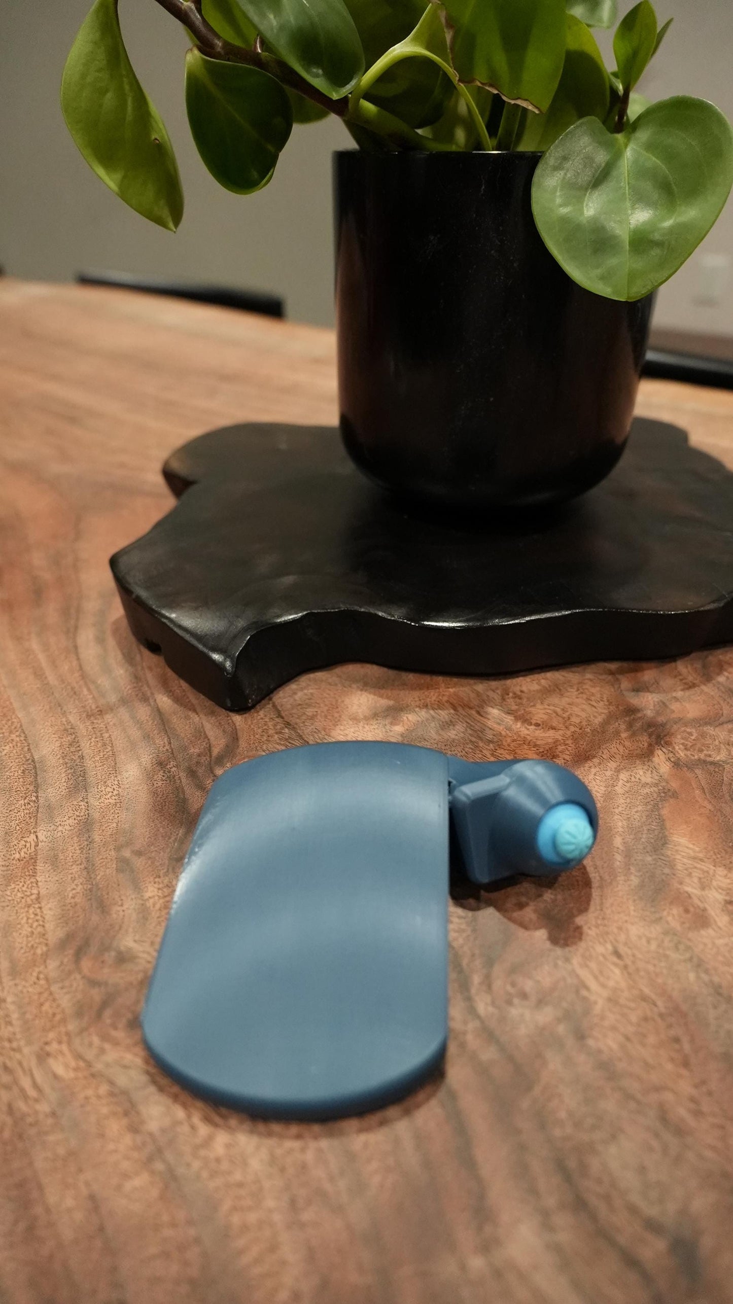 Mouse-Shape WASD D-PAD Joystick