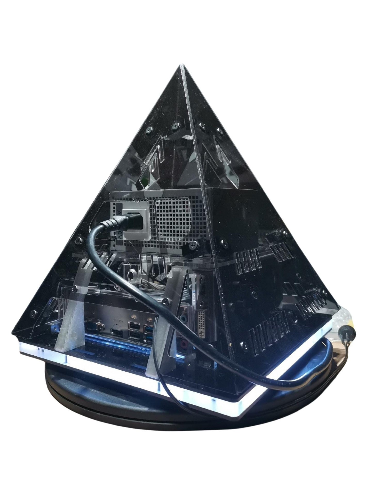 Pyramid ITX PC Case