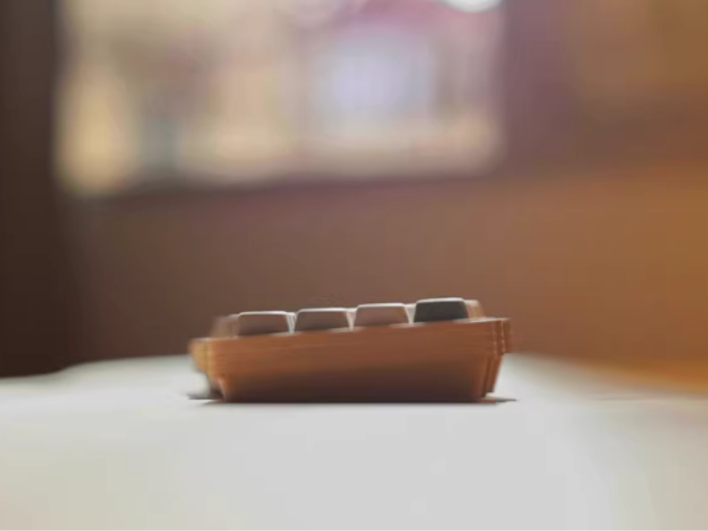 DeLast Wooden Keyboard